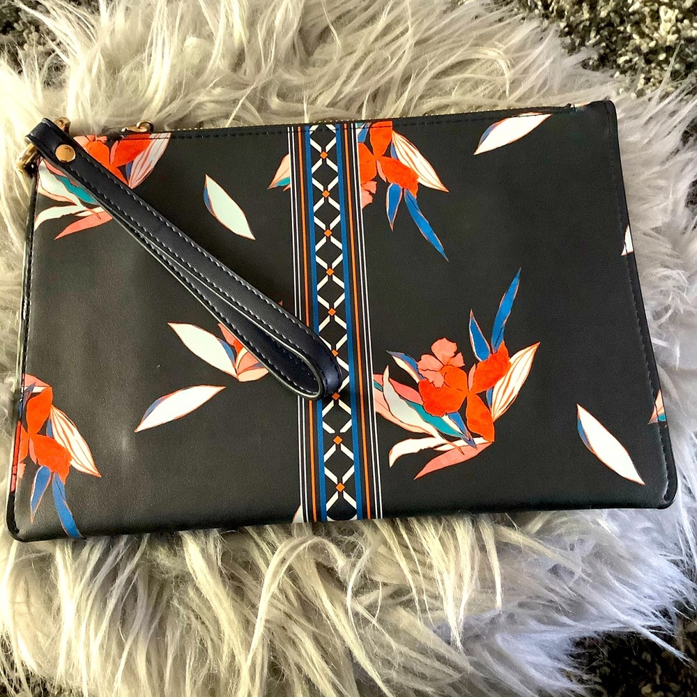 Floral Wristlet